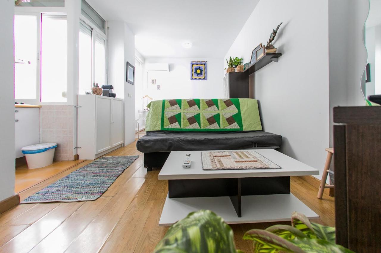 Estudio Cobertizo Apartment Malaga Exterior photo